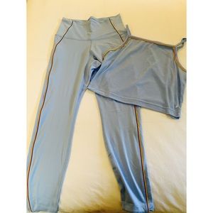 NEW NIKE Yoga Tank/Bottom Set